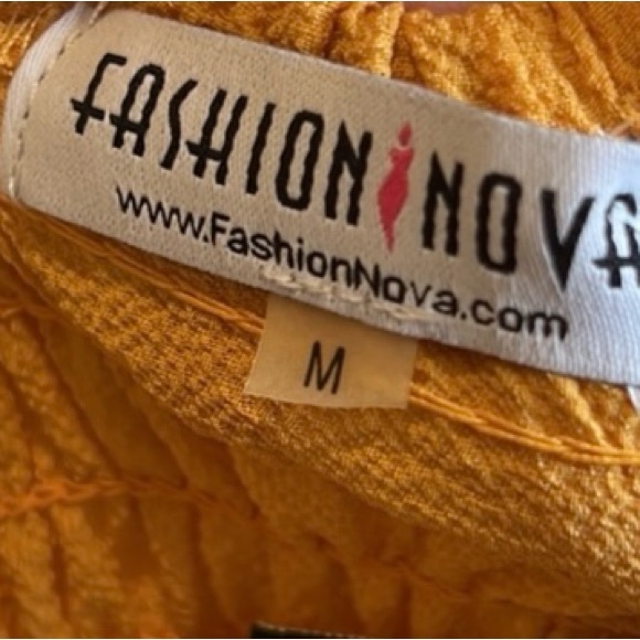 FASHION NOVA “YOUR DAILY ROMPER” IN MUSTARD SIZE MEDIUM - Picture 6 of 12